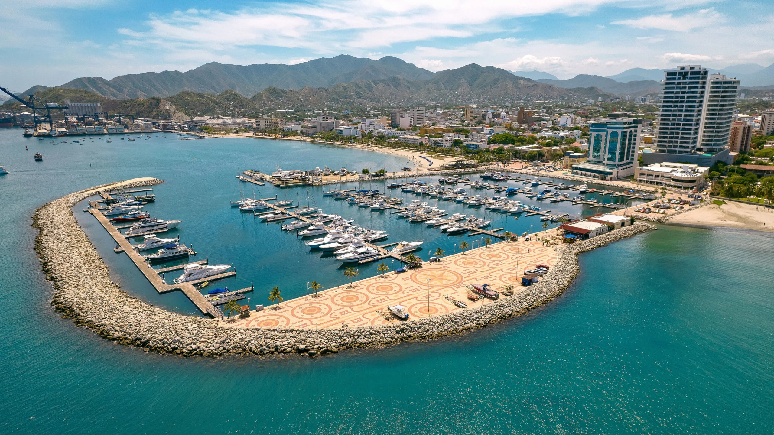 Bahía de Santa Marta y Marina Internacional